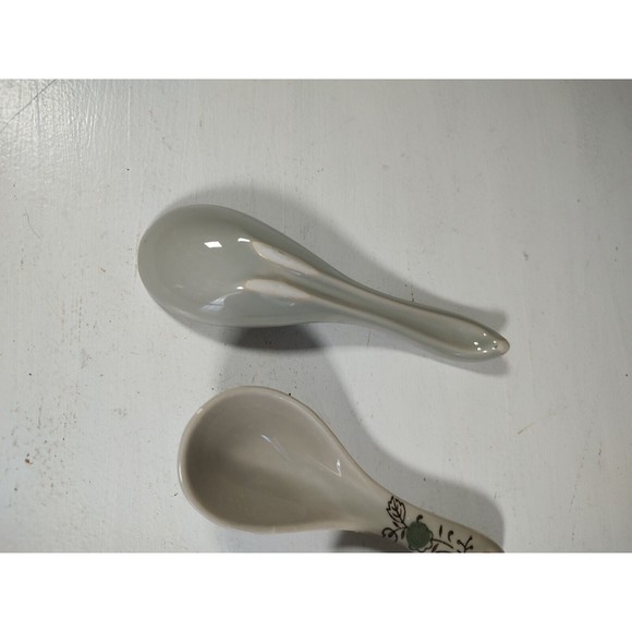 Asian Soup Spoons, Floral Design, Ramen Spoons, Perfect Depth, Lot of 4 - Picture 10 of 11